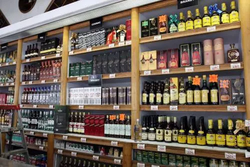 Normatividad solo sancionó a una vinatería por restricción de venta de alcohol