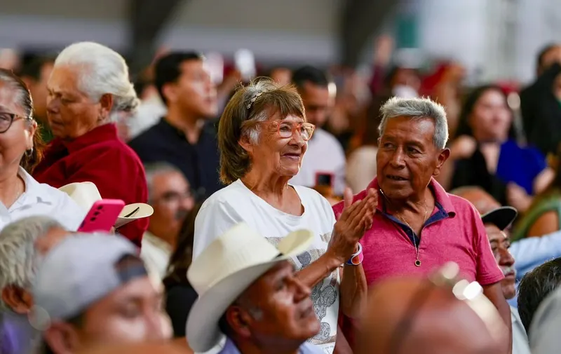 sheinbaum-asamblea-informativa-centro-expositor-pue