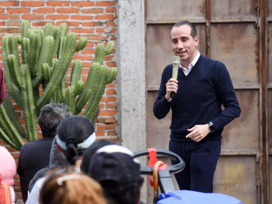 Habitantes de "El Napolitano" reconocen a Mario Riestra labor para resolver confictos terriotriales