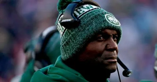 Despiden a seis entrenadores por quedar fuera de los playoffs en NFL