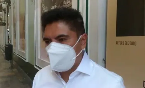 Urgen a reubicar a los ambulantes antes de la temporada decembrina