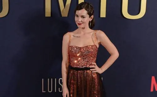 Camila Sodi le entra al terror en la cinta La herencia del mal