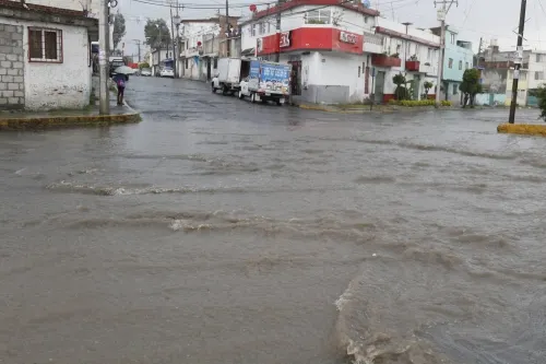 Tres muertos, saldo de casa colapsada en Santo Tomás Chautla, tras fuerte lluvia