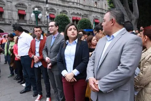 Participa Claudia Rivera en simulacro de sismo; pide a empleados del Ayuntamiento involucrarse