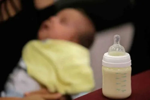 Mujer asesina a su bebé tras dar a luz en su casa