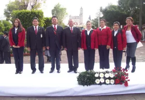 Se realiza desfile conmemorativo por el CIII aniversario del inicio de la Revolución Mexicana