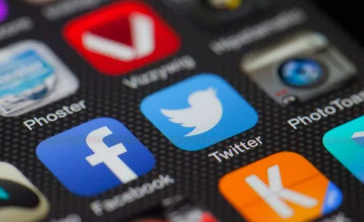 La invasión de las Redes Sociales