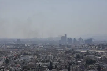 Sigue la mala calidad del aire en Puebla; autoridades exhortan a reducir uso de vehículos