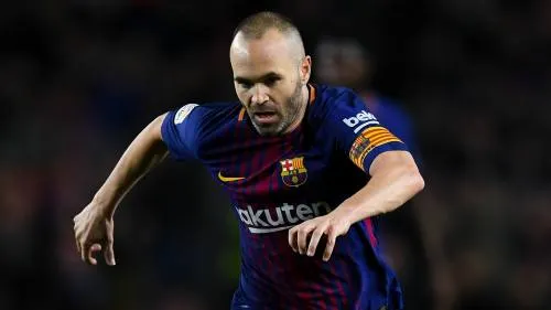 Iniesta, cerca de decir adiós al Barcelona