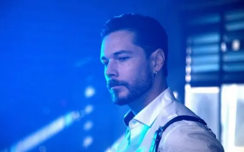 Juan Solo estrena su nuevo tema “No rompo tus fotos”