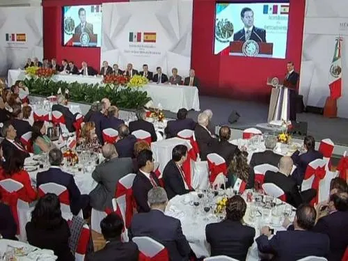 Destaca Peña Nieto mejores oportunidades con Pacto por México