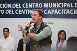 El alcalde ya anda en campaña