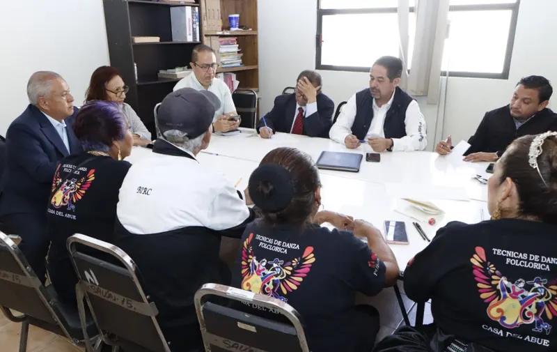 Trabaja gobierno estatal en mejoras en la Casa del Abue