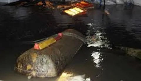 Bomba de la SGM moviliza autoridades de Polonia
