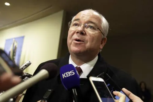 Cesa Maduro a su embajador en la ONU