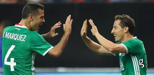 Guardado: “Rafa Márquez es un espejo en el cual siempre me he tratado de reflejar”