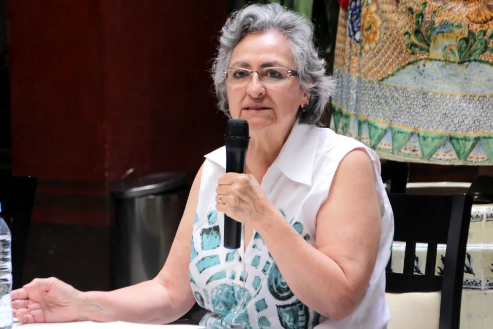 Buscará Guadalupe Grajales que aspirantes a rectoría tengan 20 días de campaña