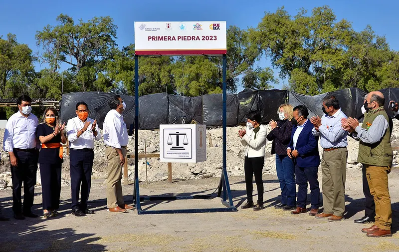 buap-lilia-cedillo-sergio-salomon-cespedes-complejo-regional-centro