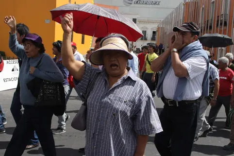 Defraudados de SITMA vuelvan a protestar por falta de solución
