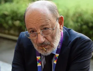 Políticos mexicanos lamentan muerte de Umberto Eco