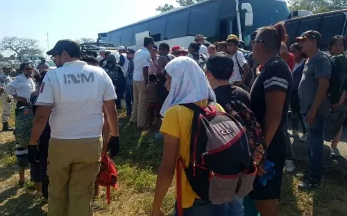 Hondureños lanzaron proyectiles a Guardia Nacional, acusa Segob