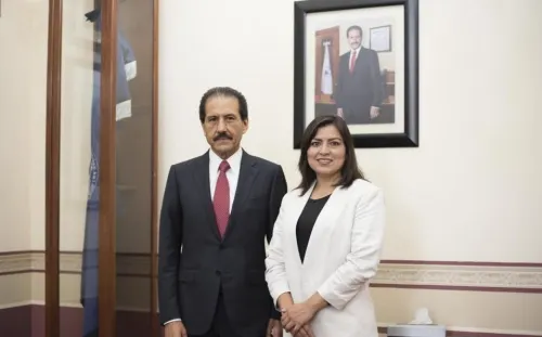 Rector de la BUAP felicita a Claudia Rivera por su informe de labores