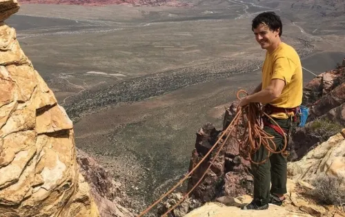 Reconocido alpinista estadounidense muere tras caer 300 metros de un acantilado en México