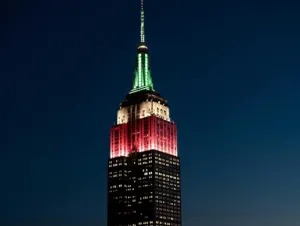 Ícono de Nueva York celebra Independencia de México