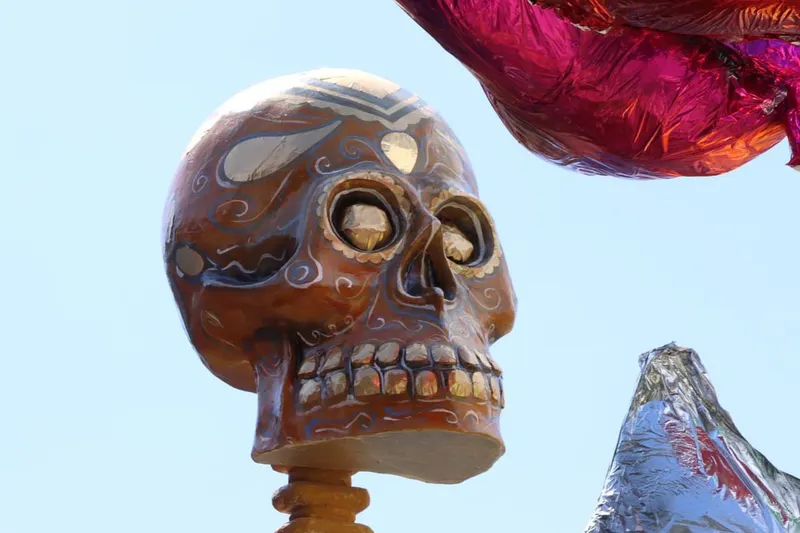 catrina-globero-festival-internacional-valle-de-catrinas