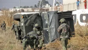 Diez militares heridos tras volcadura en Coahuila