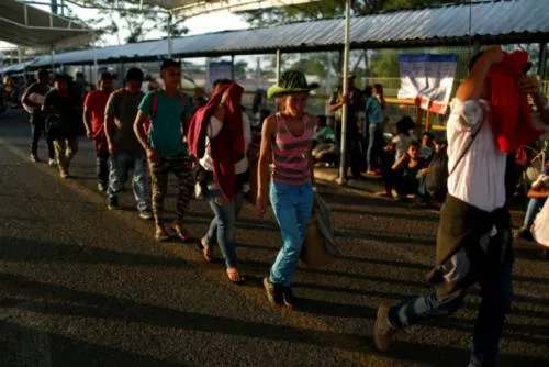 Acreditan a más de 4 mil migrantes centroamericanos como visitantes
