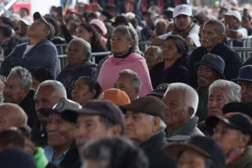 Asaltantes despojaron a 50 adultos mayores de 127 mil pesos que recibieron del programa de Bienestar