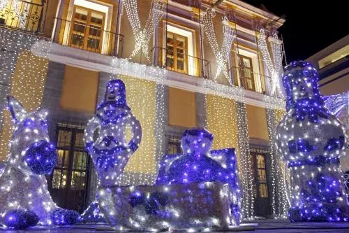 Ayuntamiento colocará más de cuatro mil adornos, de cara a las fiestas navideñas