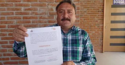 Aparece candidato independiente por la alcaldía de Palmar de Bravo