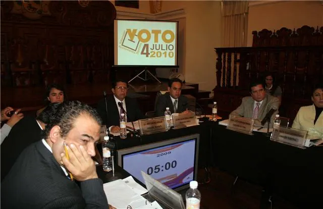 El IEE pasó de la omisión a la complicidad de políticos