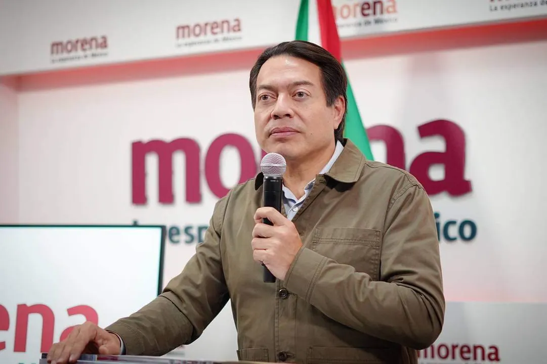 Mario Delgado Carrillo,