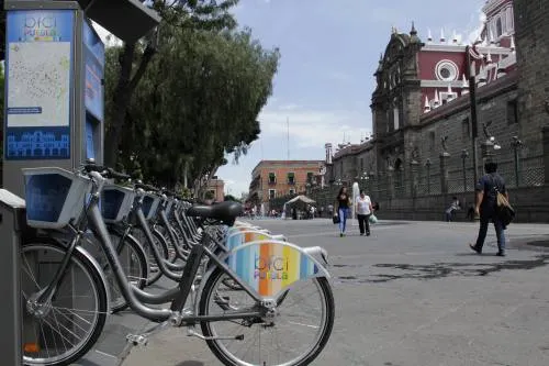 Banck a favor de bajar tarifas de BiciPuebla, podrían aplicar sanción por retraso en 2da etapa