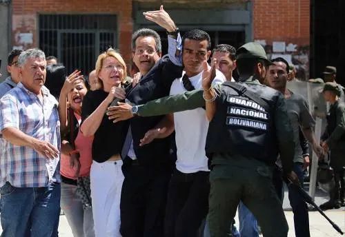 Asamblea Constituyente remueve a la fiscal general de Venezuela