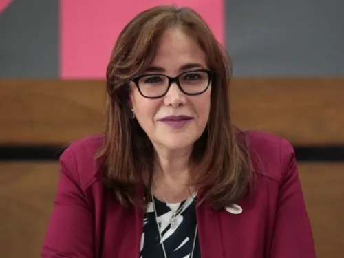 Convocatoria para renovar dirigencia confronta a órganos de Morena