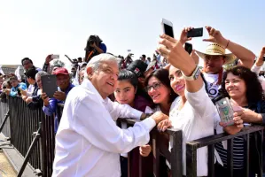 Margarita Zavala sólo es miembro de la mafia del poder, no más: AMLO