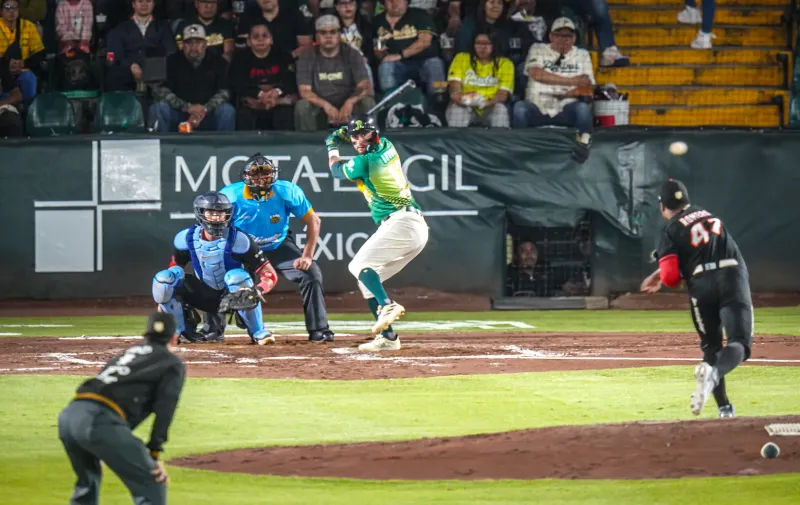 Veracruz se queda con el primero de la serie ante Pericos