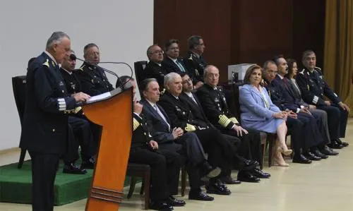 Corrupción atrasa desarrollo en México: Cienfuegos