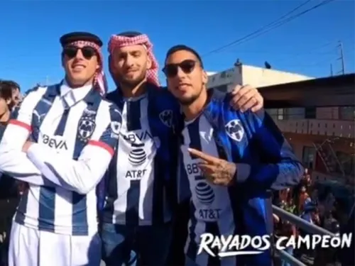 Desfilan Rayados y celebran su quinto título con la afición
