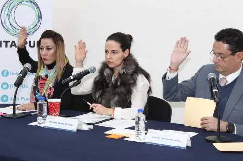 Resuelve pleno del ITAIPUE ocho recursos de revisión