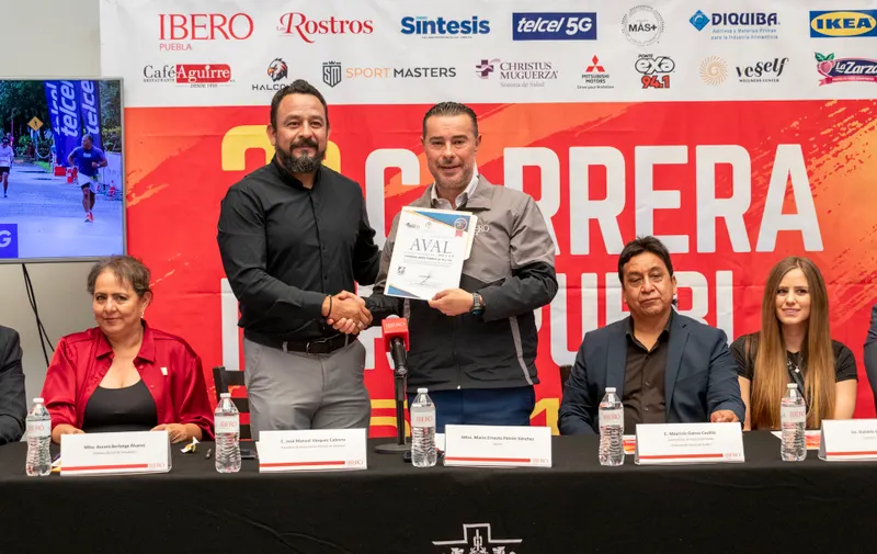 Ibero Puebla lanza carrera con causa para apoyar su fondo de becas