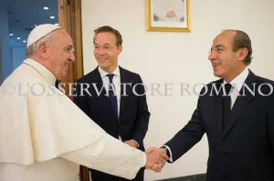 Presume Calderón encuentro con Papa Francisco
