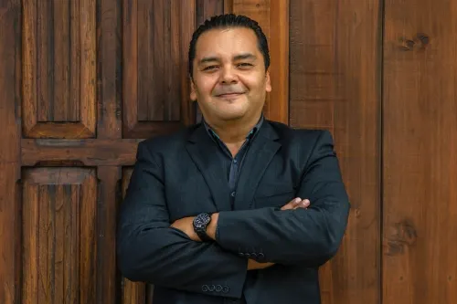 Egresado Udlap es reconocido con Premio Bellas Artes