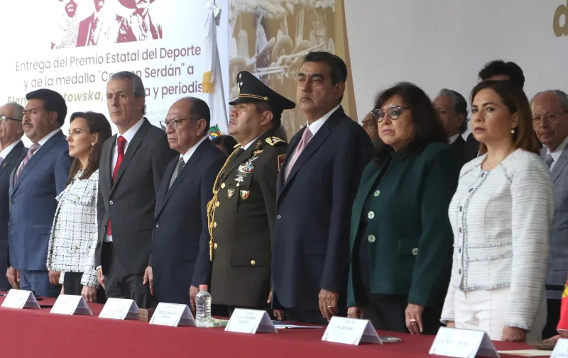 medalla-carmen-serdan-elena-poniatowska