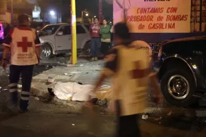 Accidente automovilístico deja un par de muertos en la Cristóbal Colón