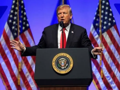 Trump amaga a caravana con más tropas para defender “frontera sagrada”